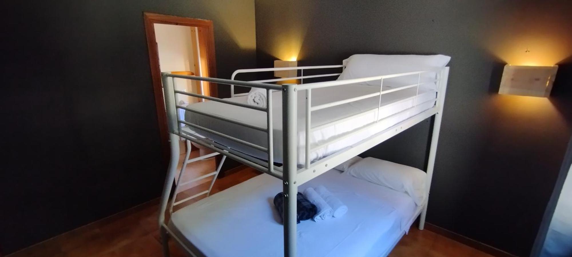 Hostal Casa Pirineus & Deportes De Aventura Baró Exterior foto